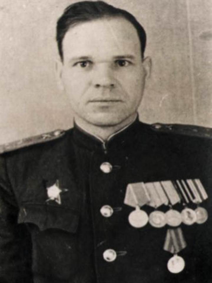 Капитан-лейтенант Г.А. Юдаев (1954 г.).